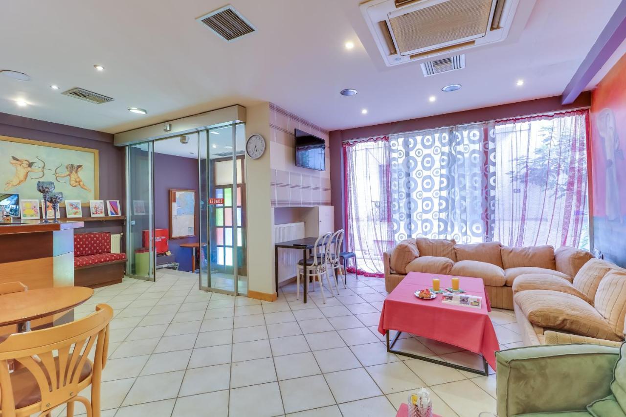 Hoteleros Dionysos Athens Atene Esterno foto