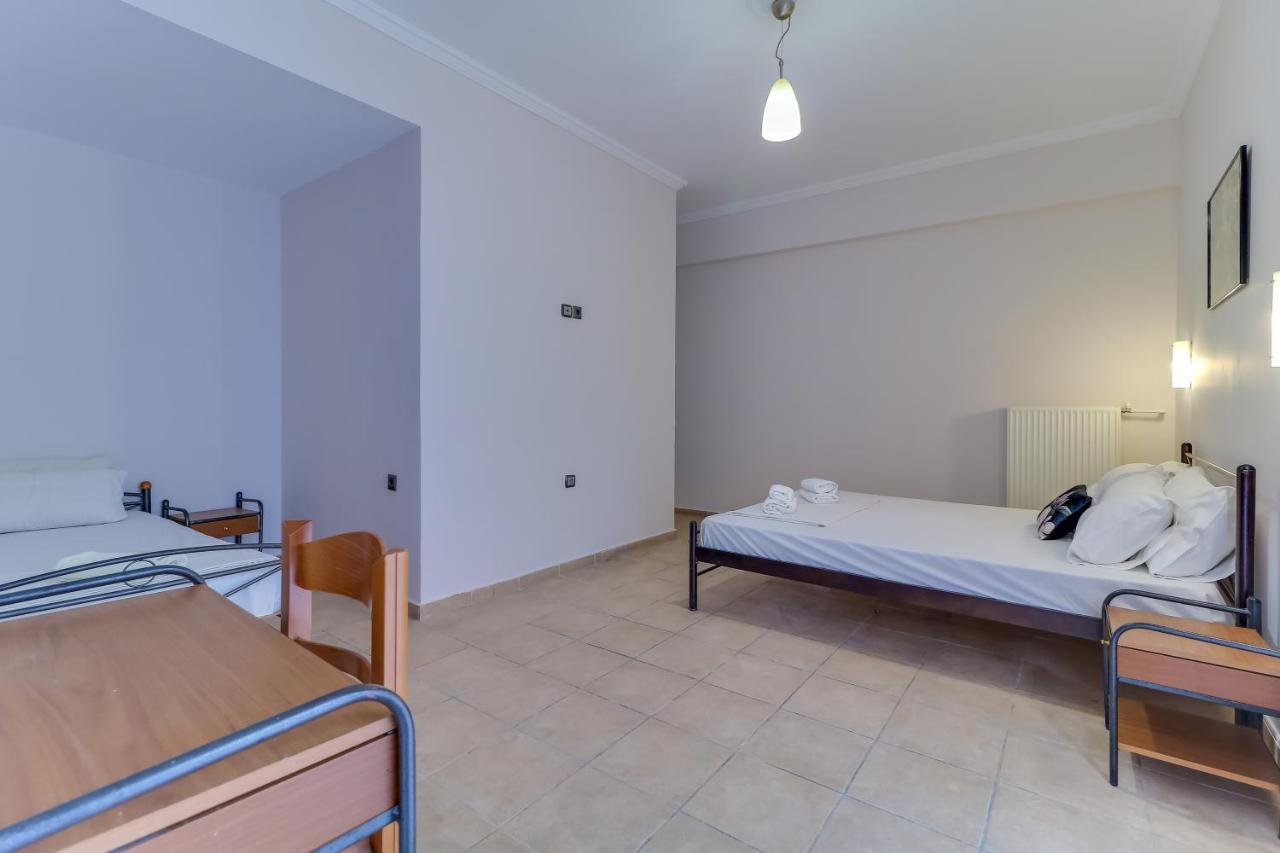 Hoteleros Dionysos Athens Atene Esterno foto