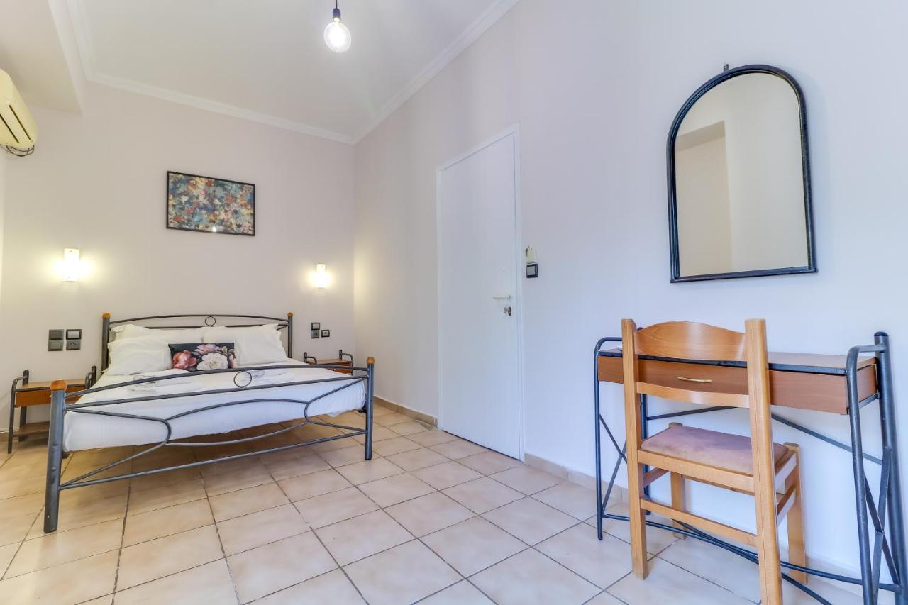 Hoteleros Dionysos Athens Atene Esterno foto
