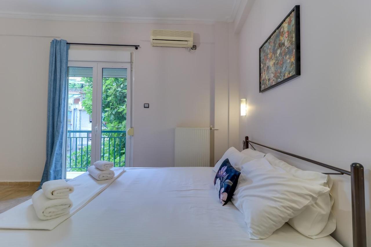 Hoteleros Dionysos Athens Atene Esterno foto