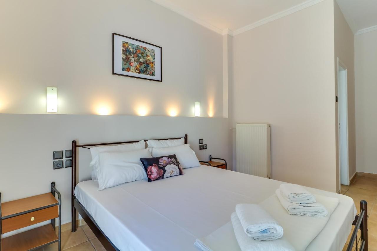 Hoteleros Dionysos Athens Atene Esterno foto