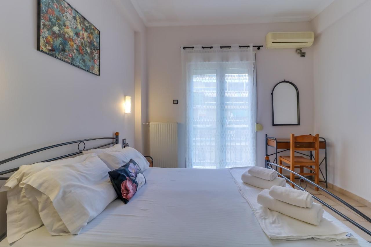 Hoteleros Dionysos Athens Atene Esterno foto
